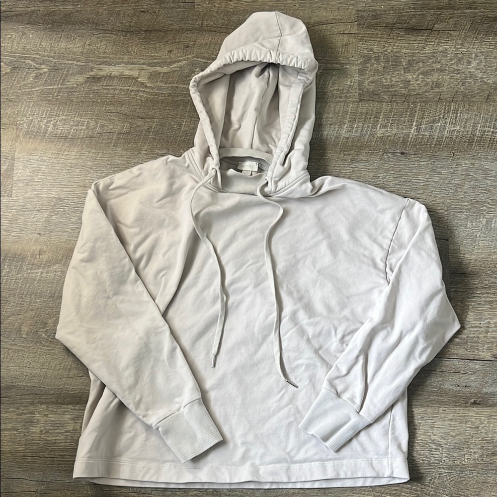Hanro Pull Over Hoodie Size Medium